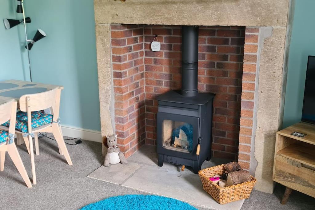 Woodcutters Cottage, Northumberland Халтвисл Экстерьер фото